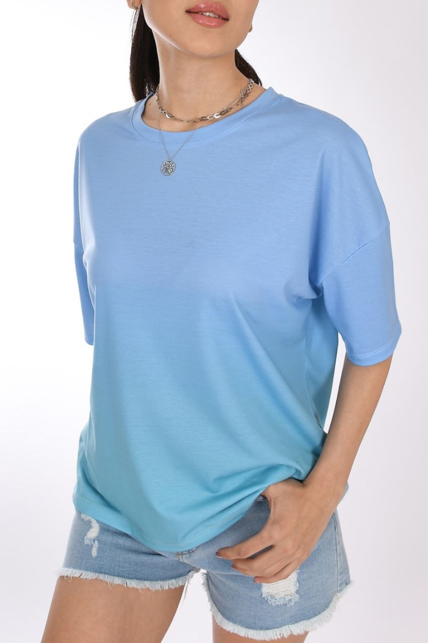 Pia Velle Mavi Degrade Oversize T-Shirt – Deniz Esintisini Stilinde Taşı